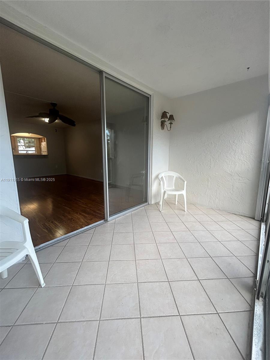 ROYAL PARK GARDENS II-E C - Residential Lease