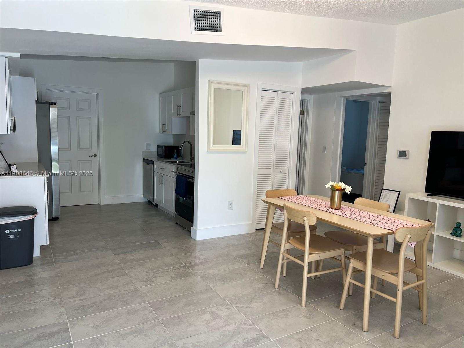 NICHOLS HEIGHTS ADDN - Residential