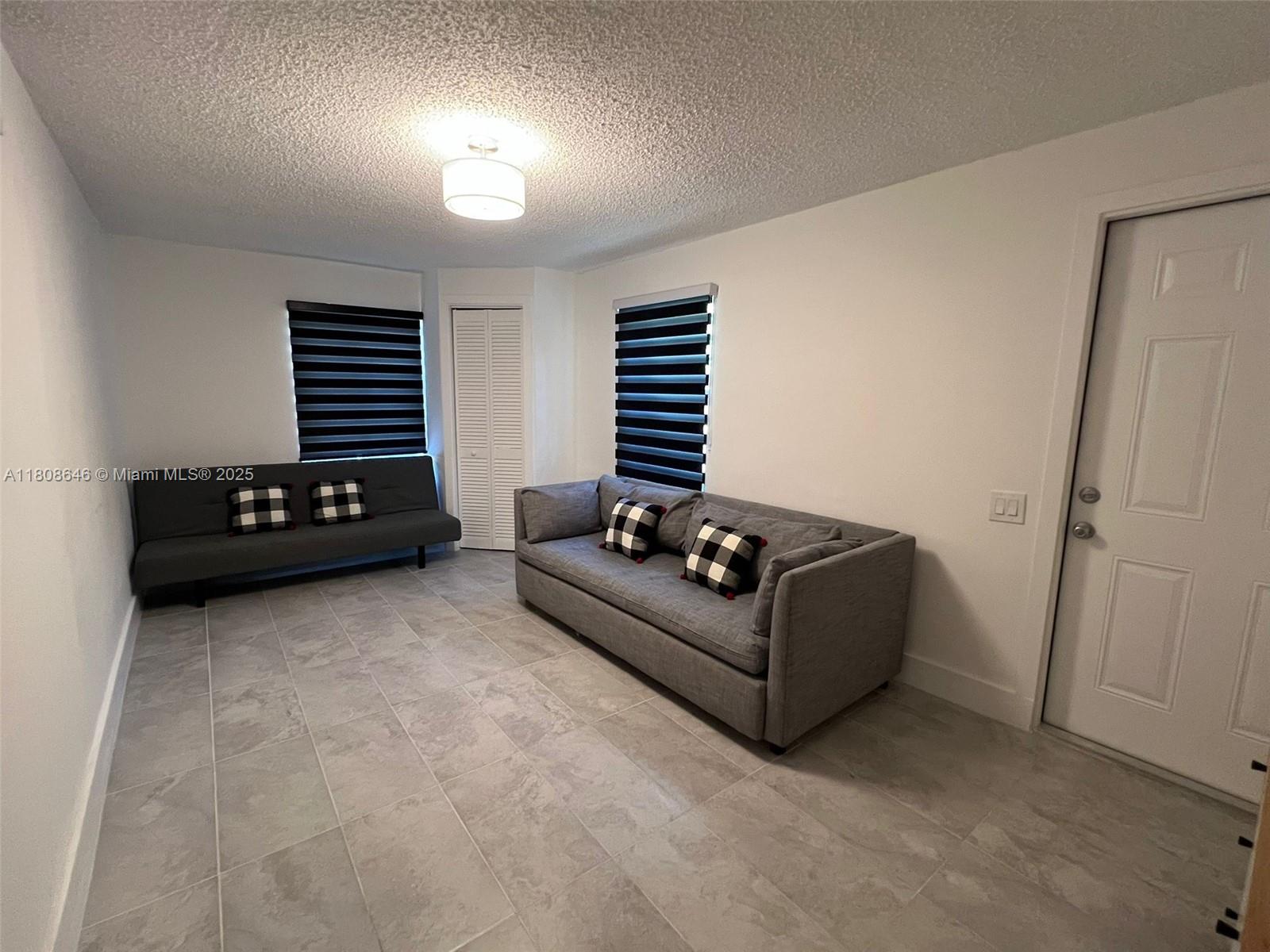 NICHOLS HEIGHTS ADDN - Residential