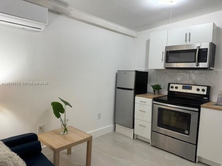 Fully Furnished and equipped.  Private entrance. Access to W/D. Easy to show. 2 full months and $600 deposit. NO PETS