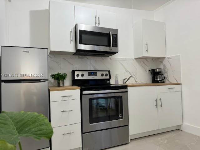 IVES ESTATES SEC 3 - Residential Lease