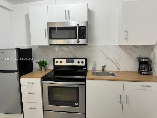 IVES ESTATES SEC 3 - Residential Lease