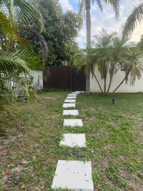 IVES ESTATES SEC 3 - Residential Lease