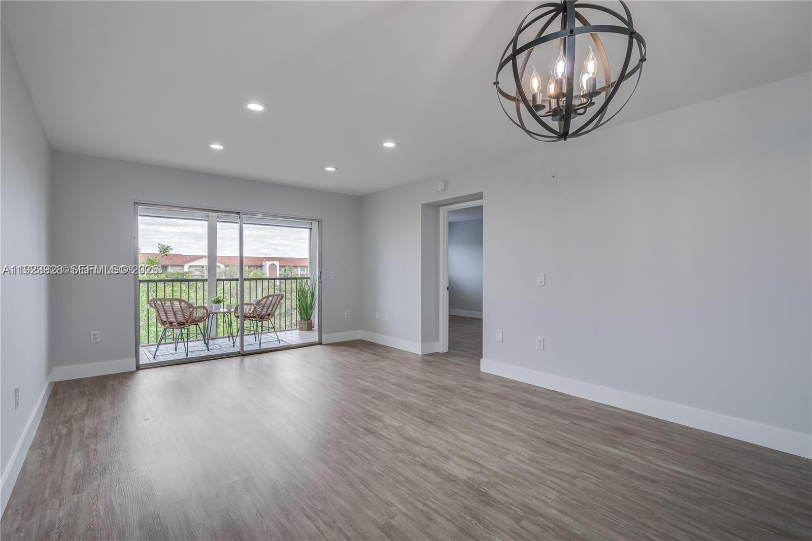 IVANHOE EAST AT CENTURY V - Residential