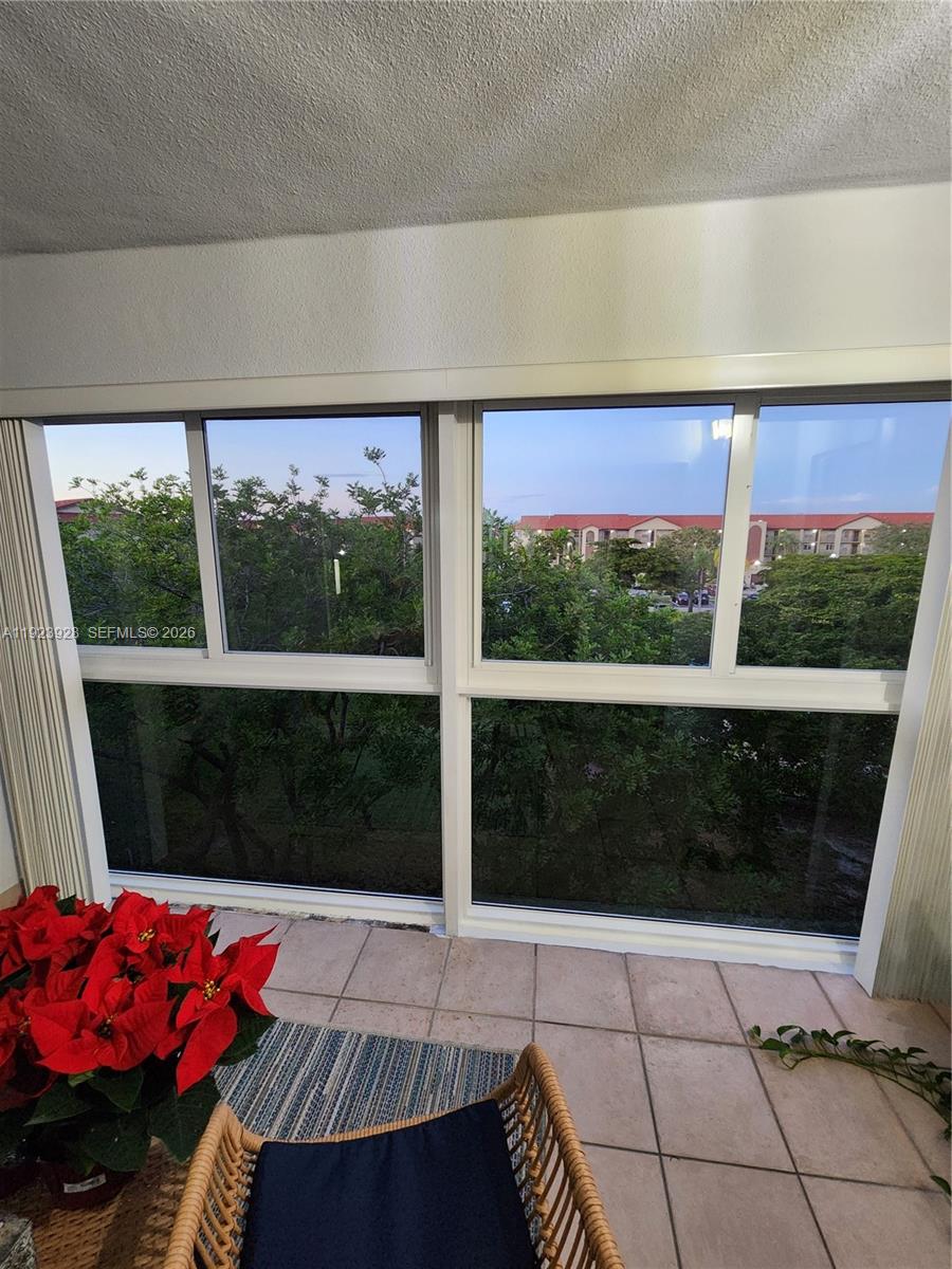 IVANHOE EAST AT CENTURY V - Residential