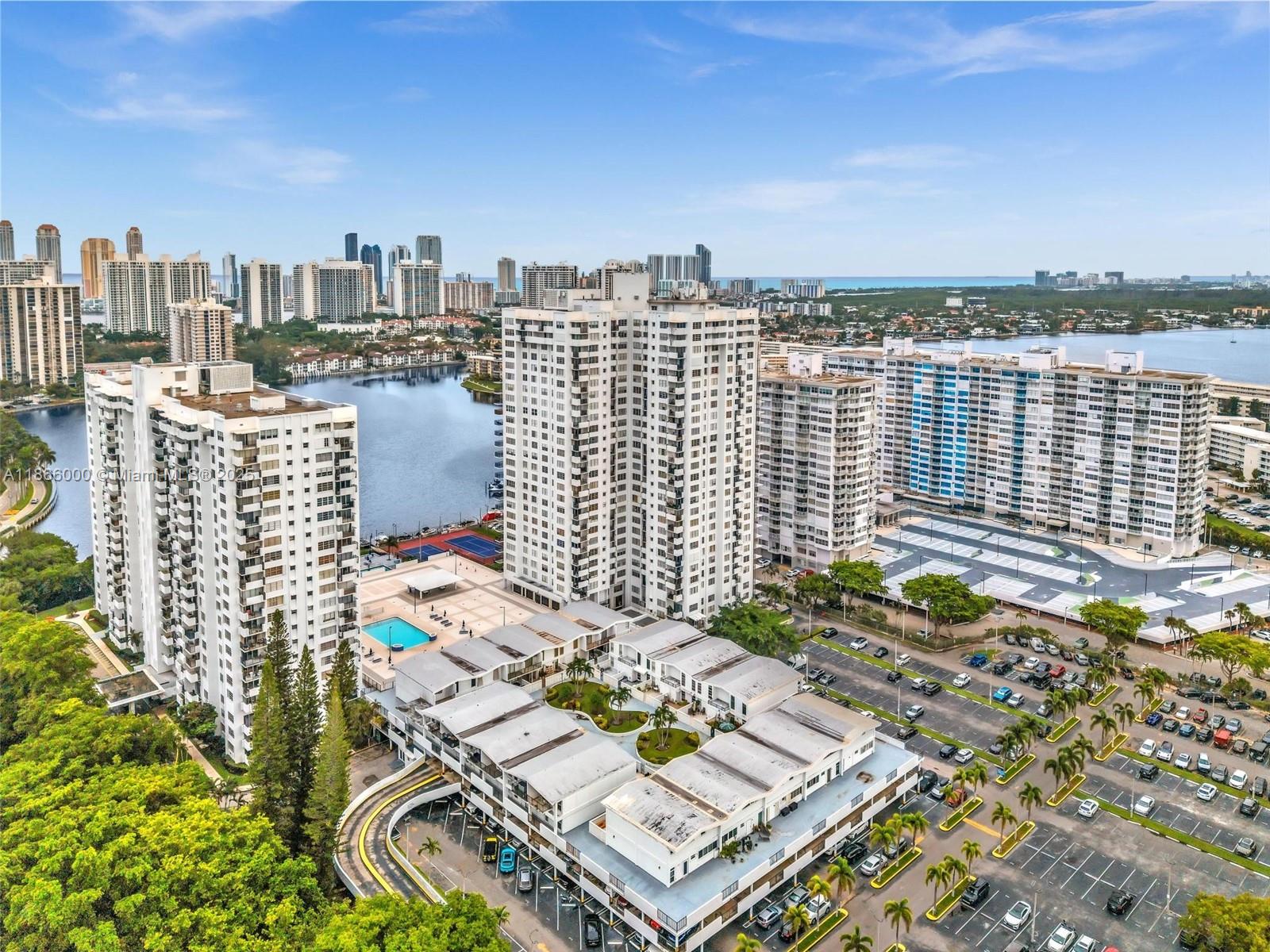 COMMODORE PLAZA CONDO - Residential