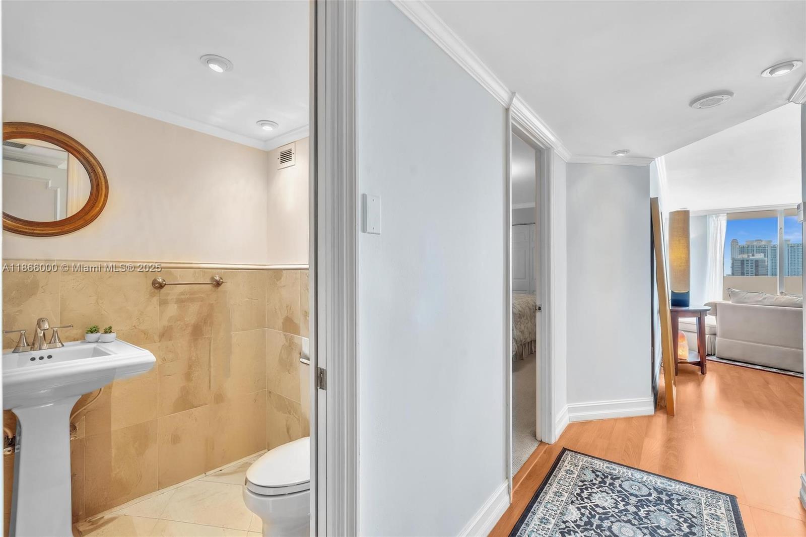 COMMODORE PLAZA CONDO - Residential