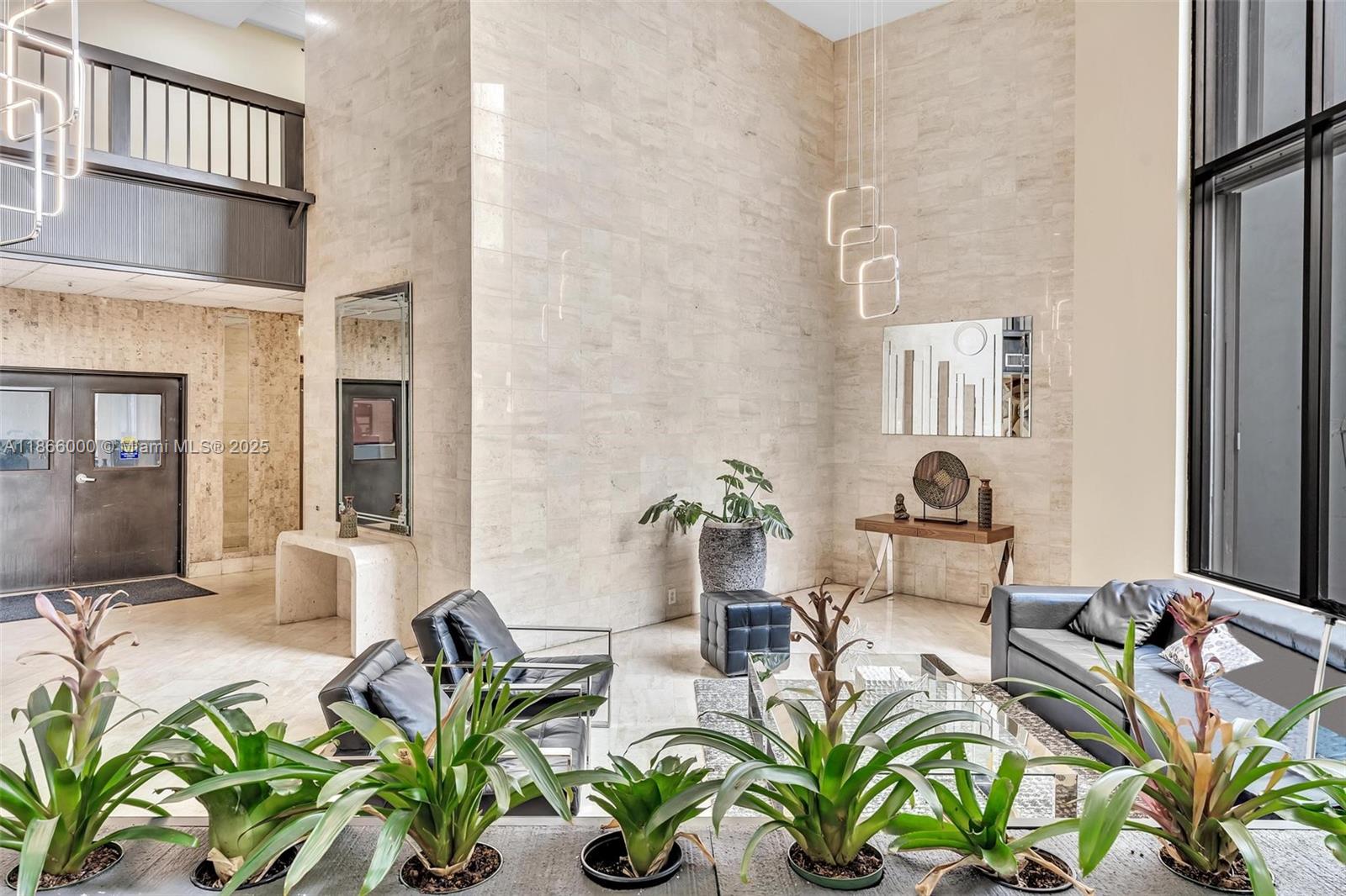 COMMODORE PLAZA CONDO - Residential