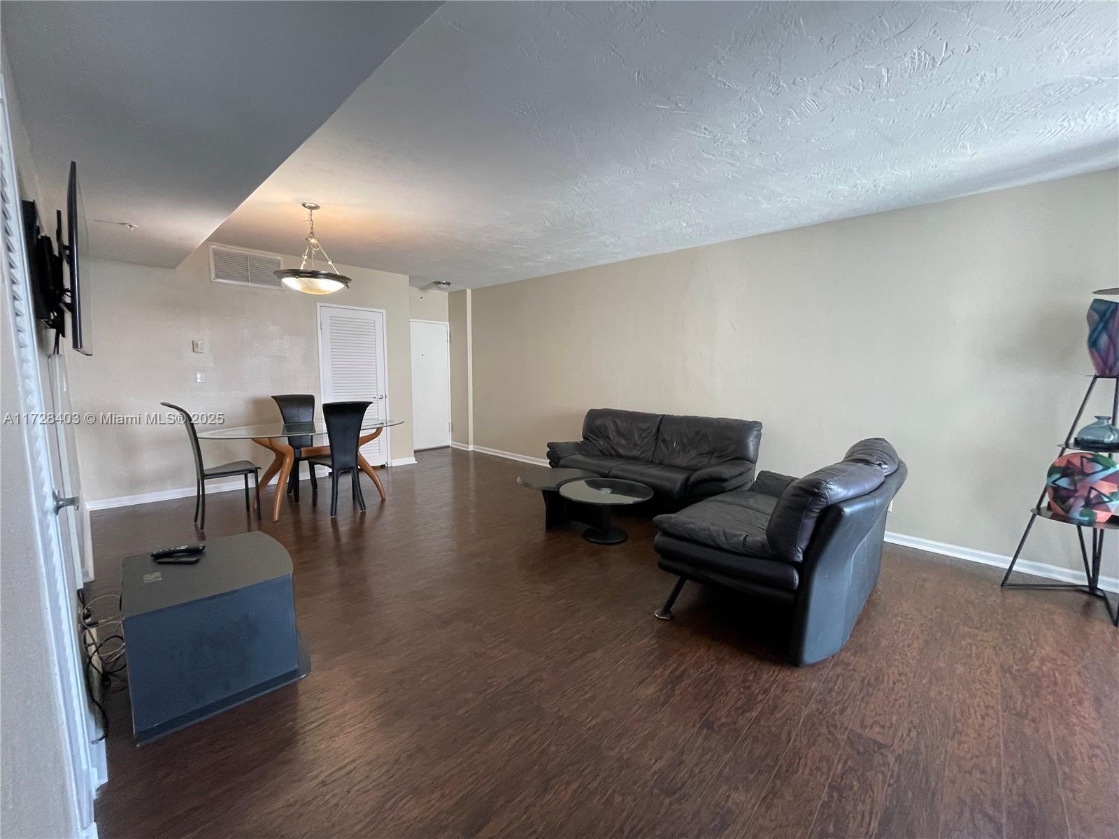 3001 S Ocean Dr 1435, Hollywood, Broward County, Florida - 1 Bedrooms  
1 Bathrooms - 