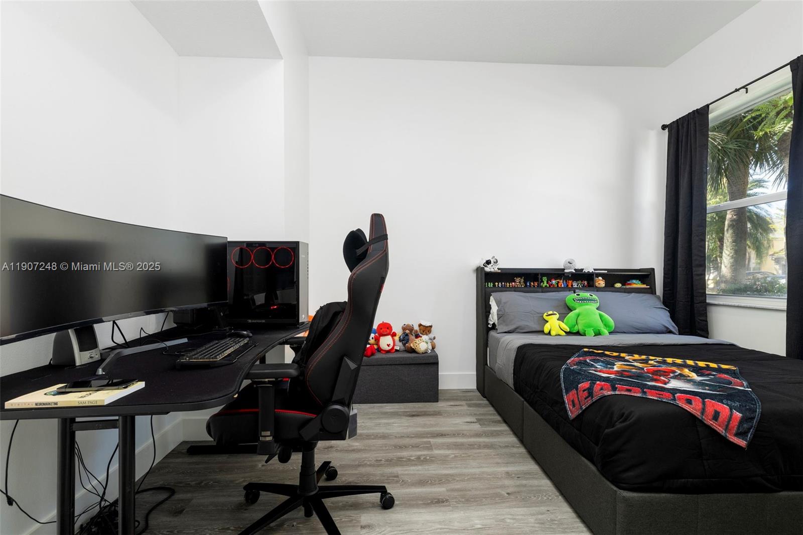 SESSA EIGHT - Residential