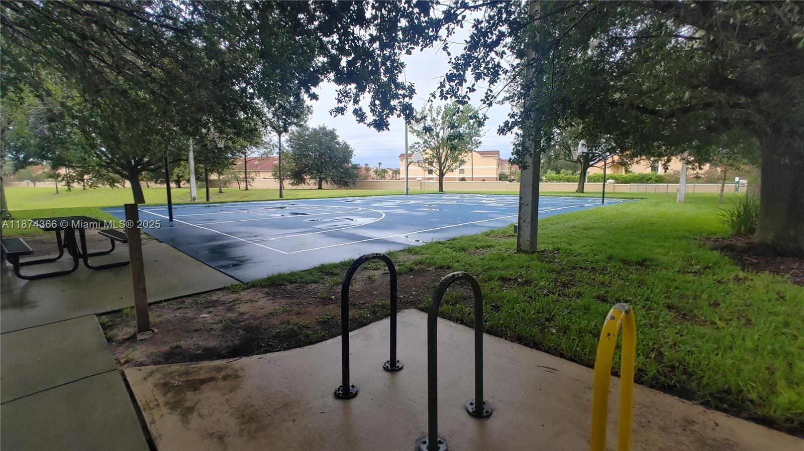 WINDSOR HILLS PHASE THREE - Residential Lease