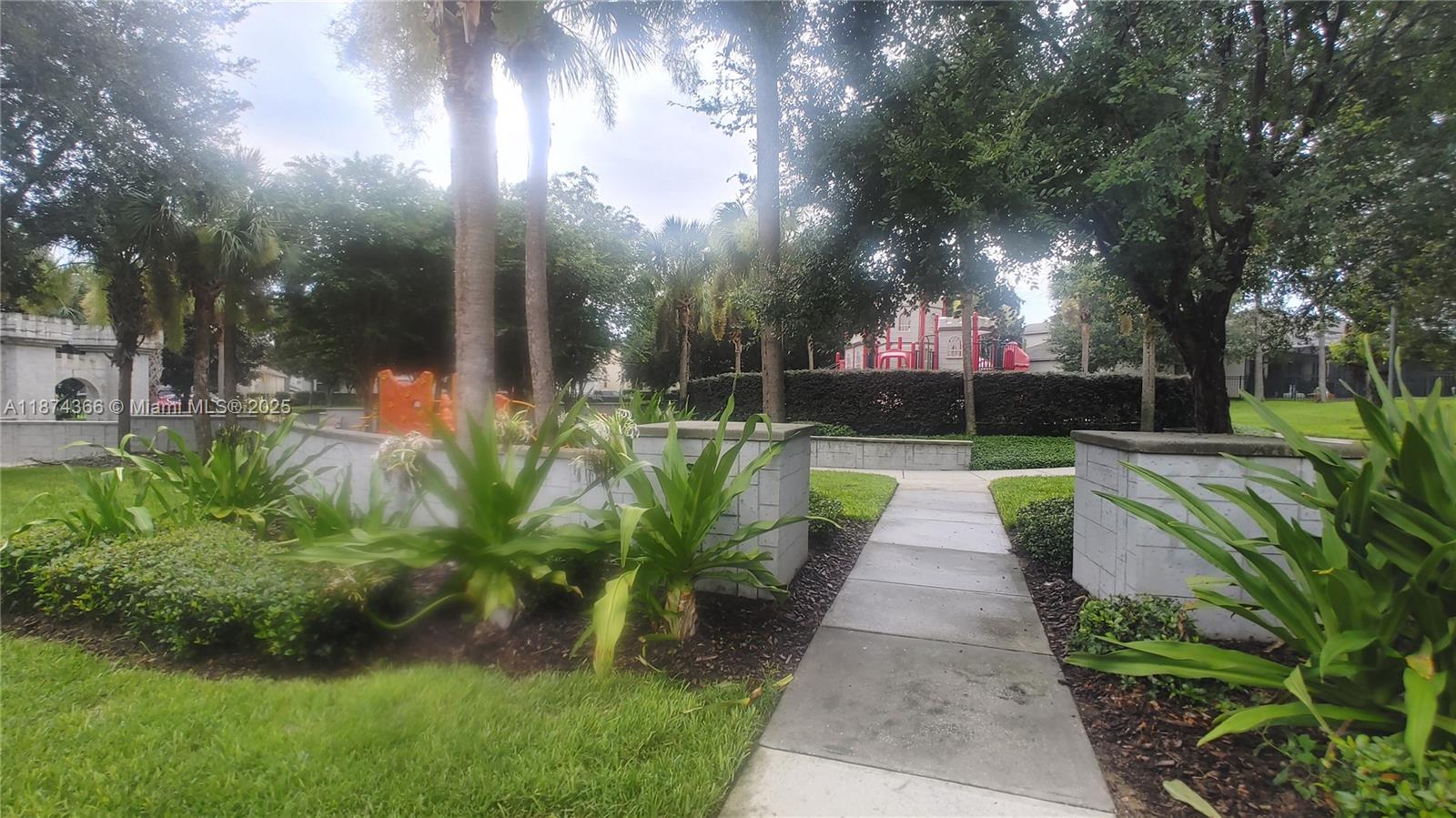 WINDSOR HILLS PHASE THREE - Residential Lease