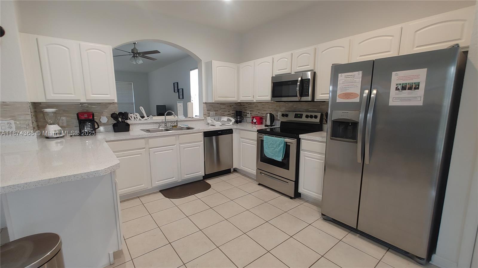 WINDSOR HILLS PHASE THREE - Residential Lease