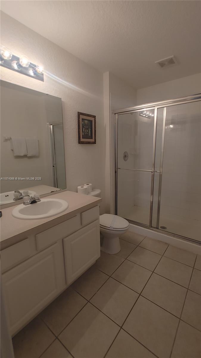 WINDSOR HILLS PHASE THREE - Residential Lease