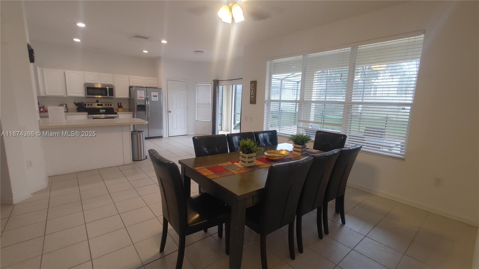 WINDSOR HILLS PHASE THREE - Residential Lease