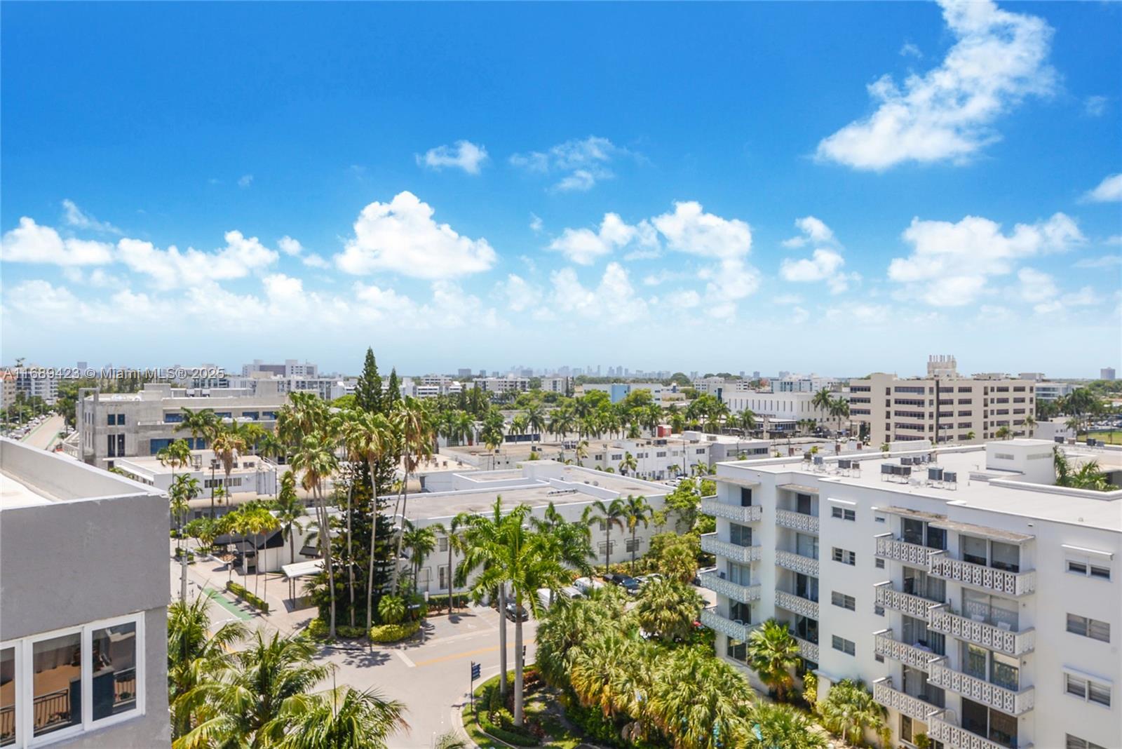 CARROLL WALK CONDO - Residential