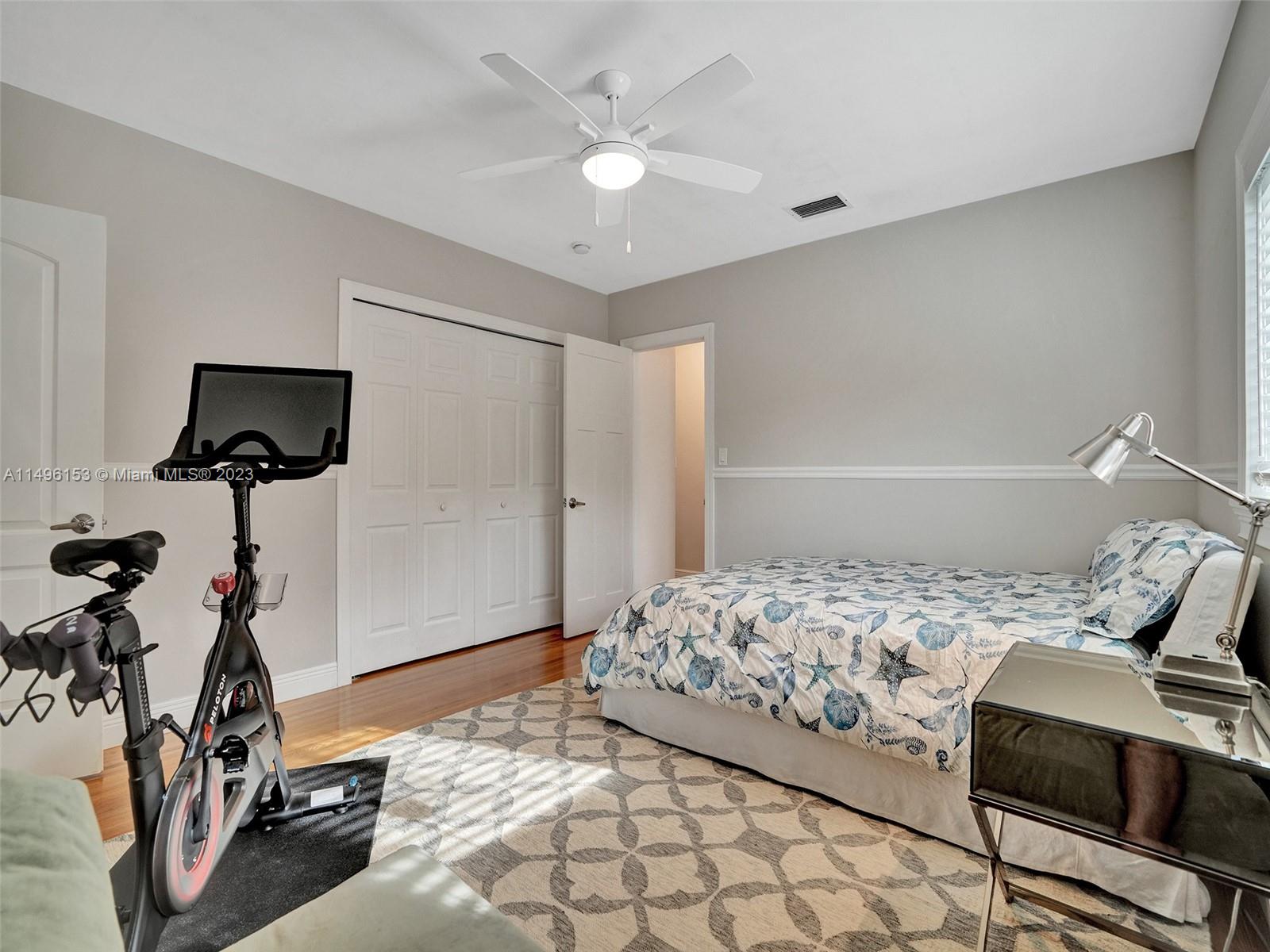 CORAL GABLES RIVIERA SEC - Residential