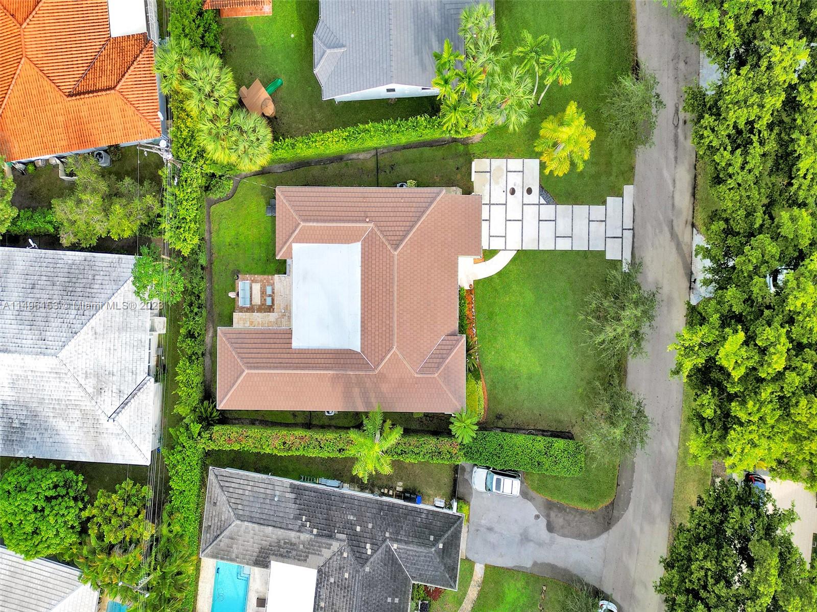 CORAL GABLES RIVIERA SEC - Residential