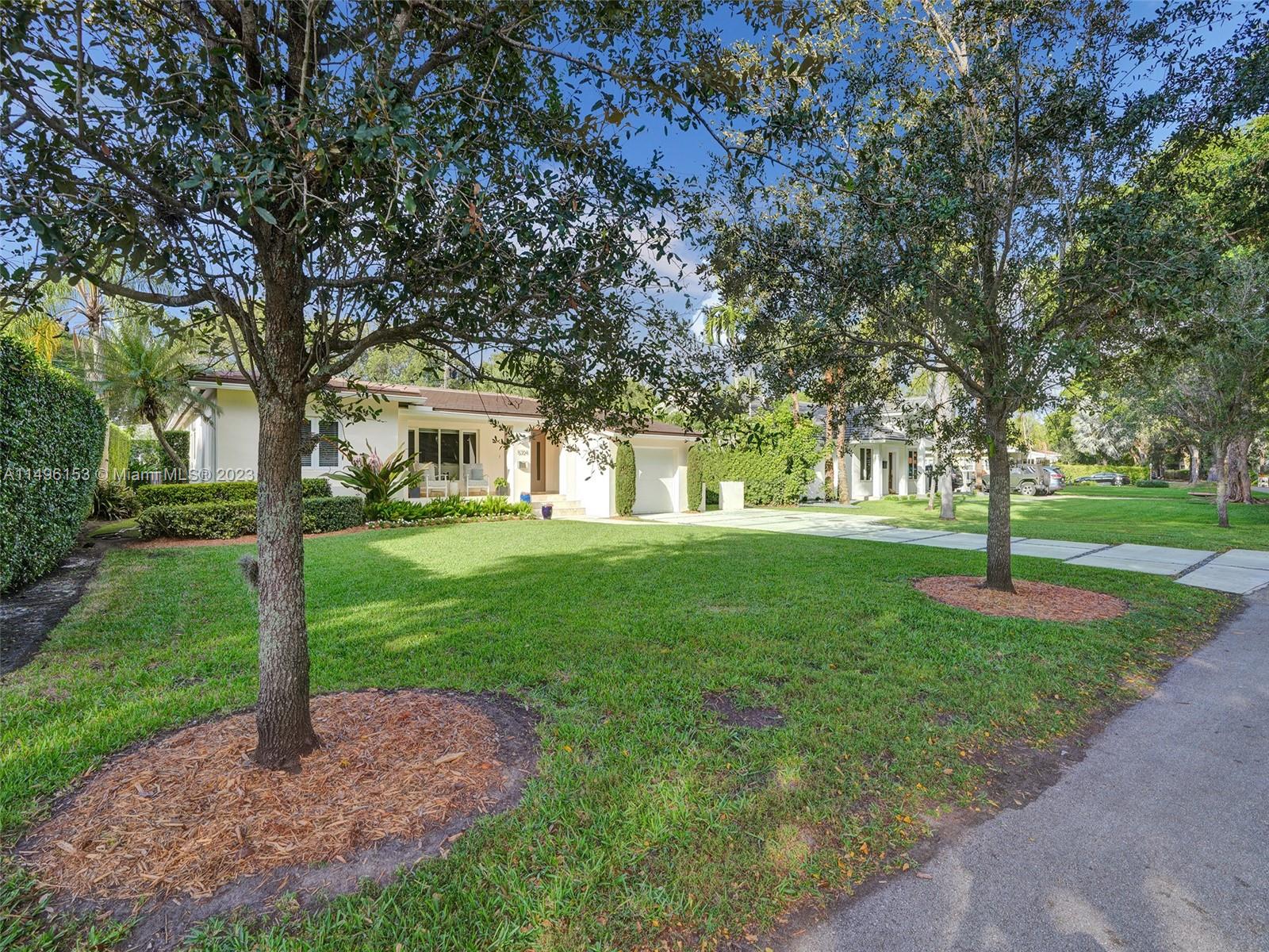 CORAL GABLES RIVIERA SEC - Residential