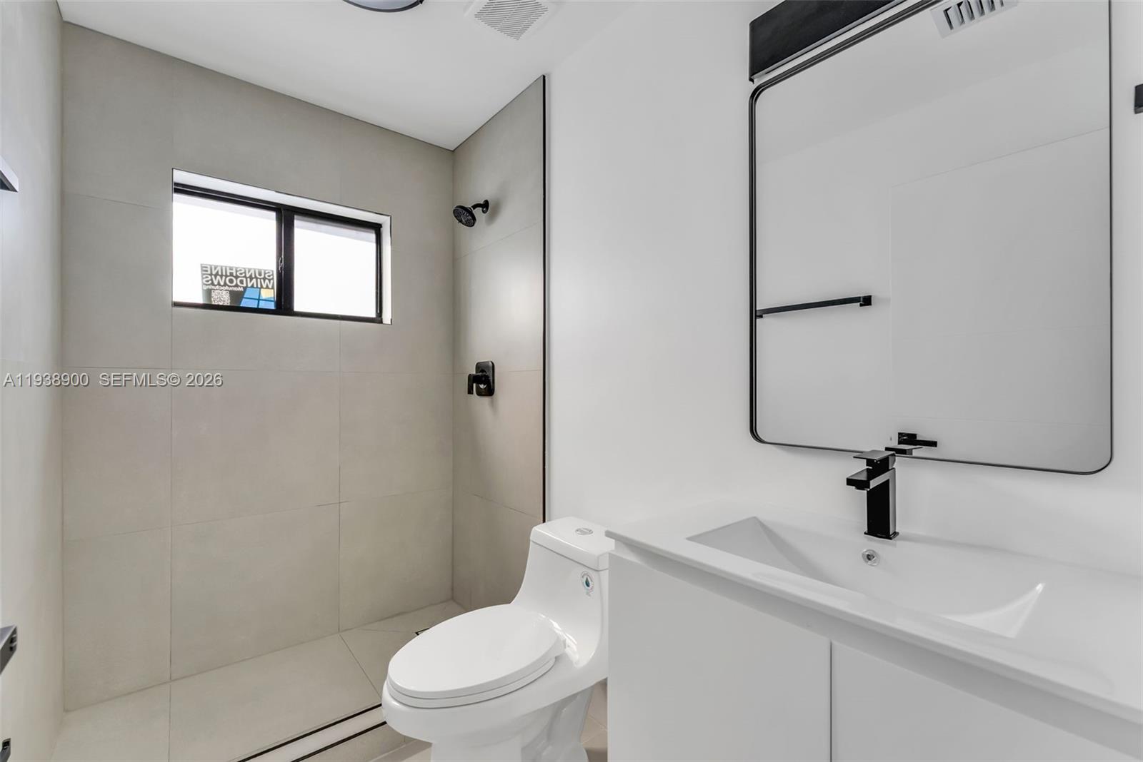 HIALEAH HEIGHTS - Residential Income