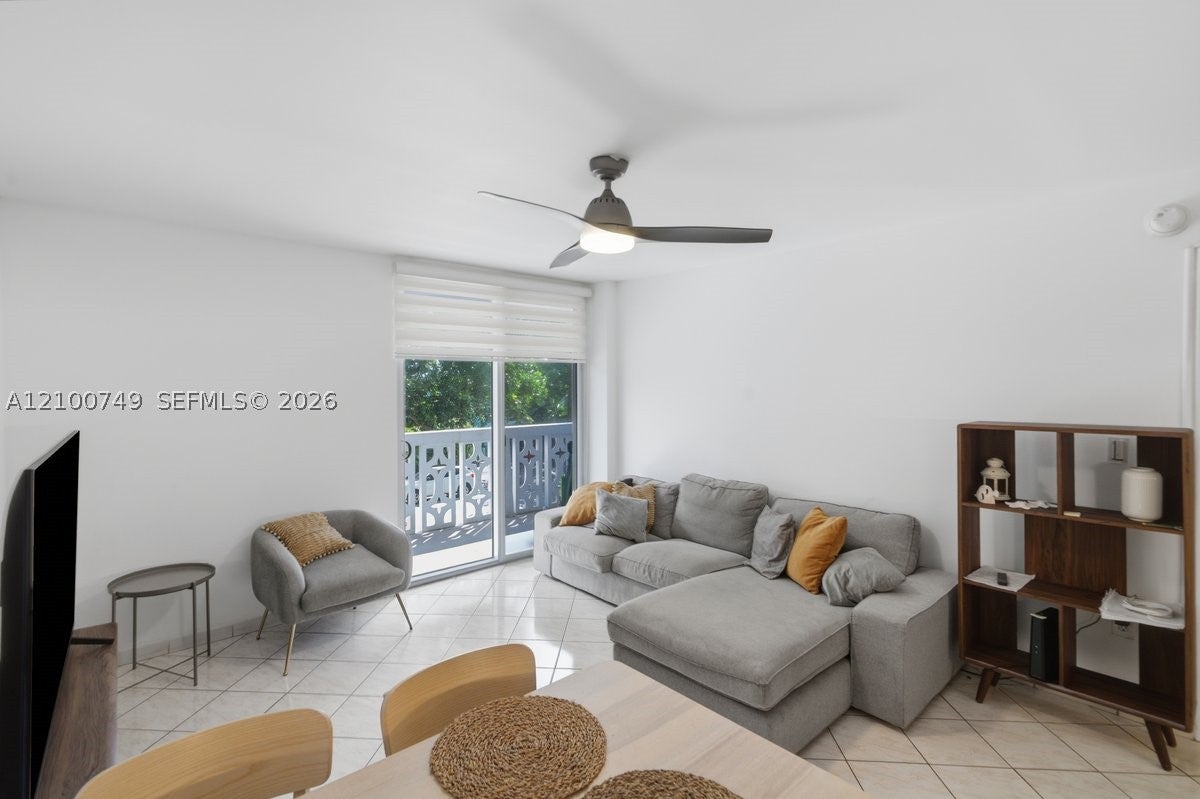 1020 Meridian Ave 208
