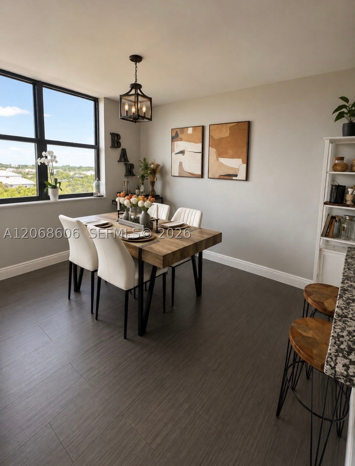 105 Lake Emerald Dr 503