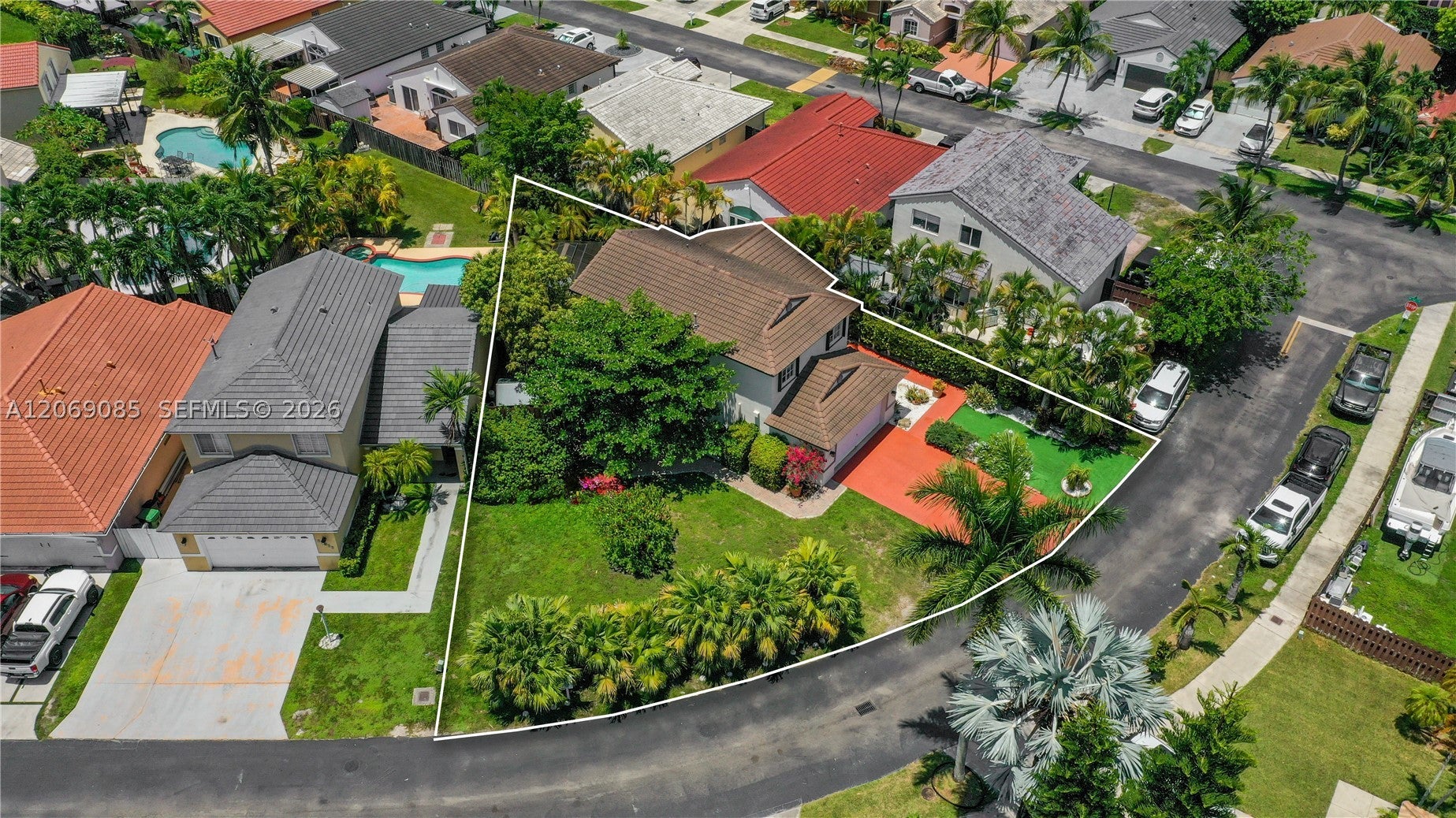 15905 SW 83rd Ter