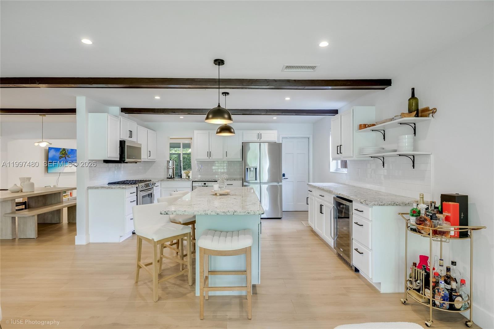 HOLLYWOOD LAKES SECTION - Residential