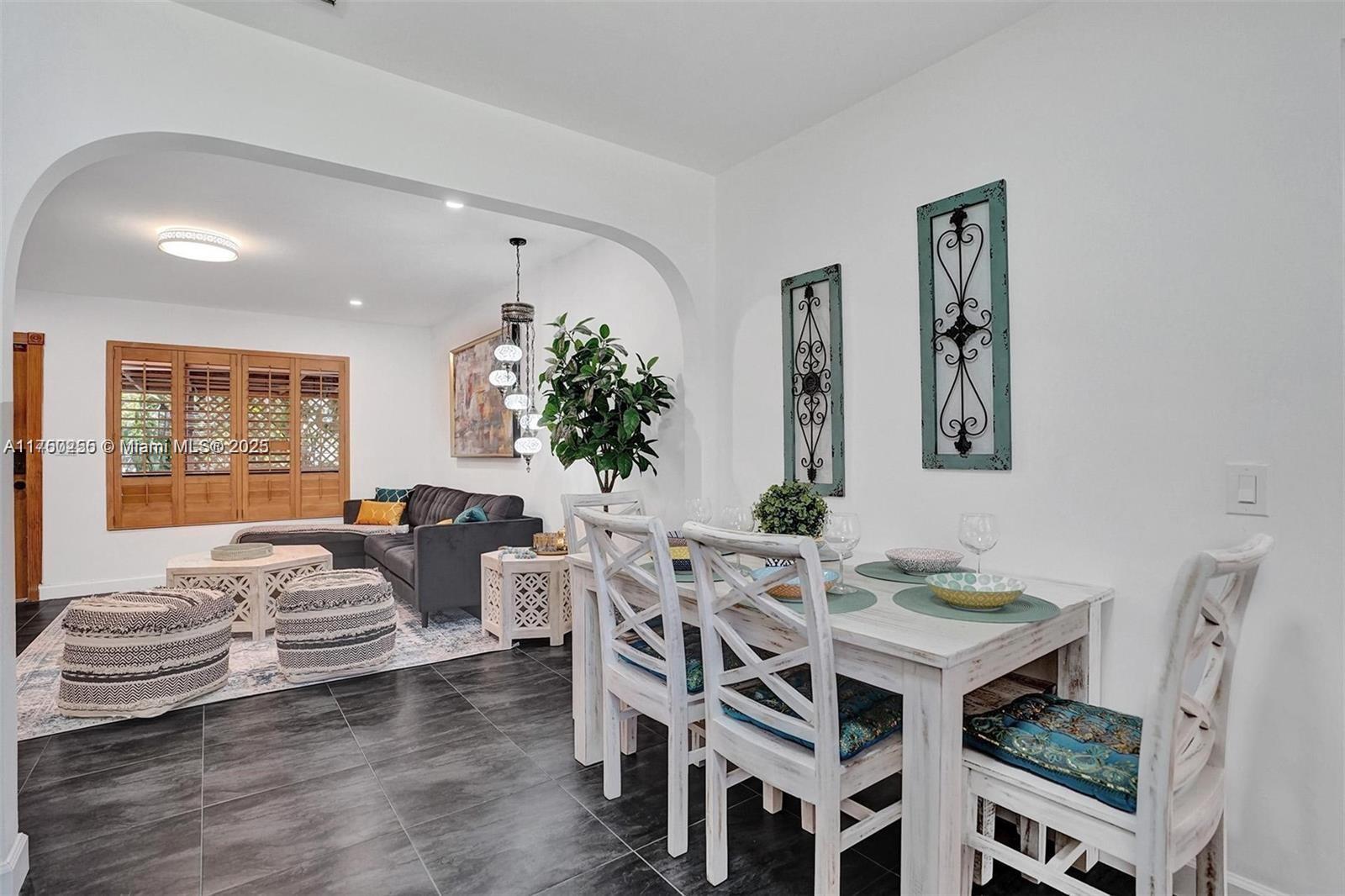 HALLANDALE BY THE SEA - Residential