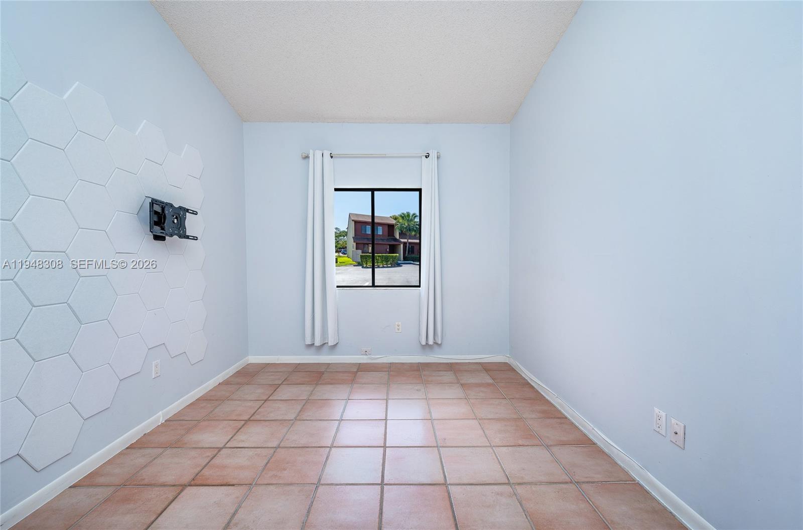 SANDPIPER BAY - Residential