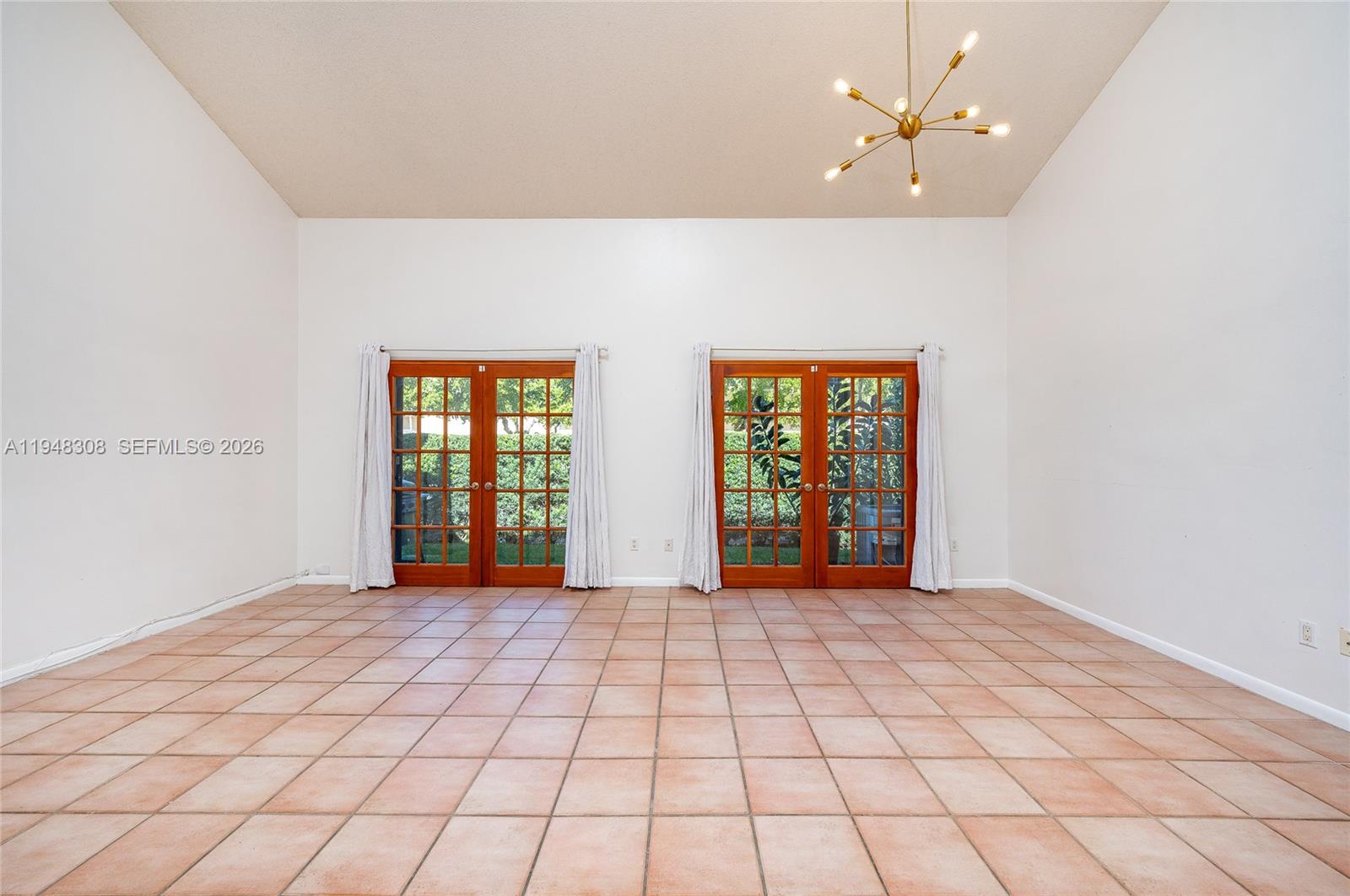 SANDPIPER BAY - Residential