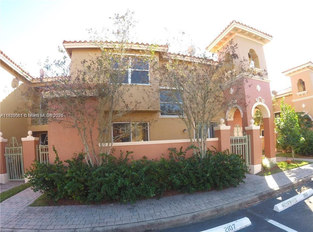 700 SW 106th Ave 2007