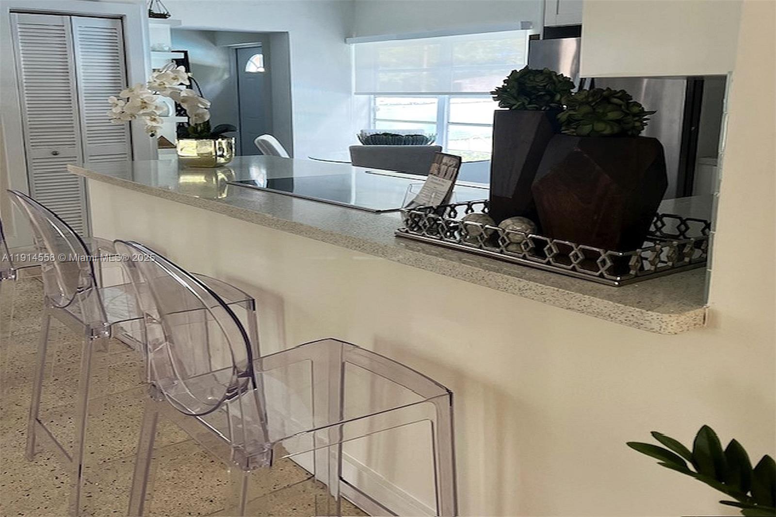 BRIAN MANORS - Residential