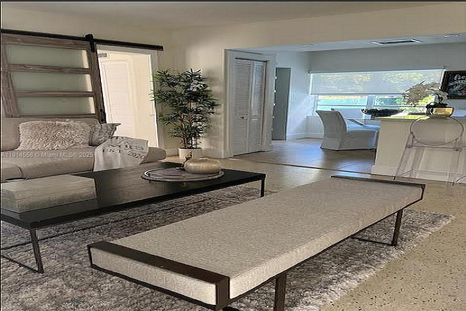 BRIAN MANORS - Residential