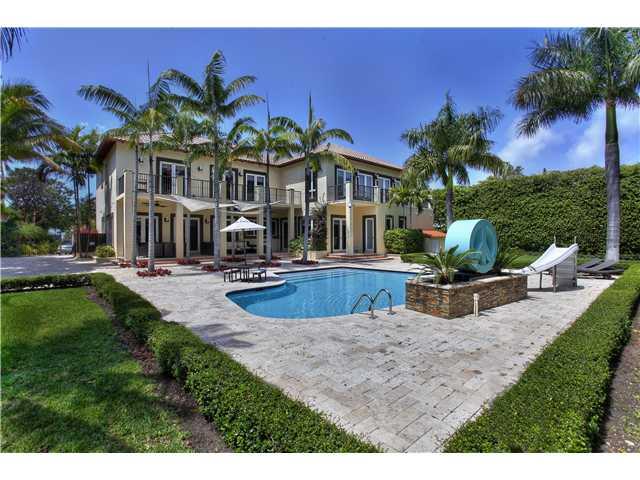 "ONE OF A KIND"..this spectacular jewel is rare and precious for Key Biscayne with almost 20,000 SqFt of land where you can enjoy true outside living with your family and friends. This fantastic two story home offers very defined spaces with 5 Bedrooms e ach one with it's own bath,2 staff rooms,2 family rooms,2 stairs,garage, wine cellar,incredible outside terrace with pool & garden..and so much more.On exclusive Island Drive this is a unique opportunity and a must see!(7 bed/7.5 baths)
