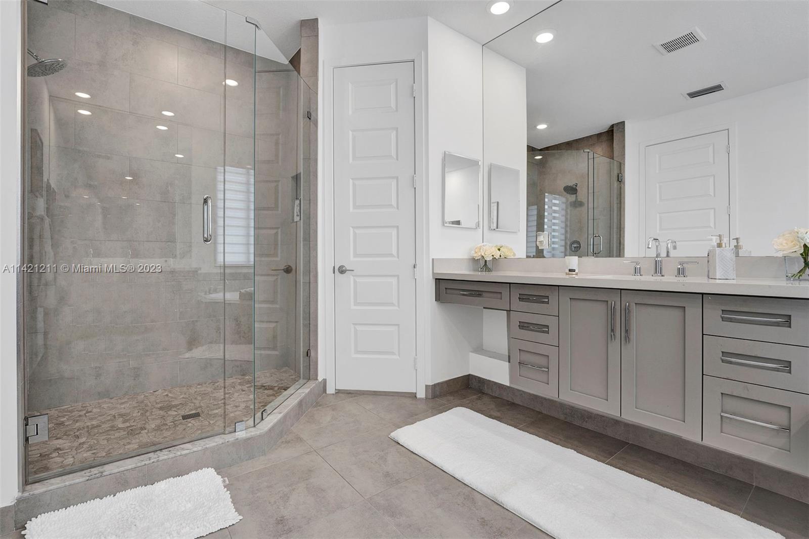 TRIPLE H RANCH PLAT - Residential