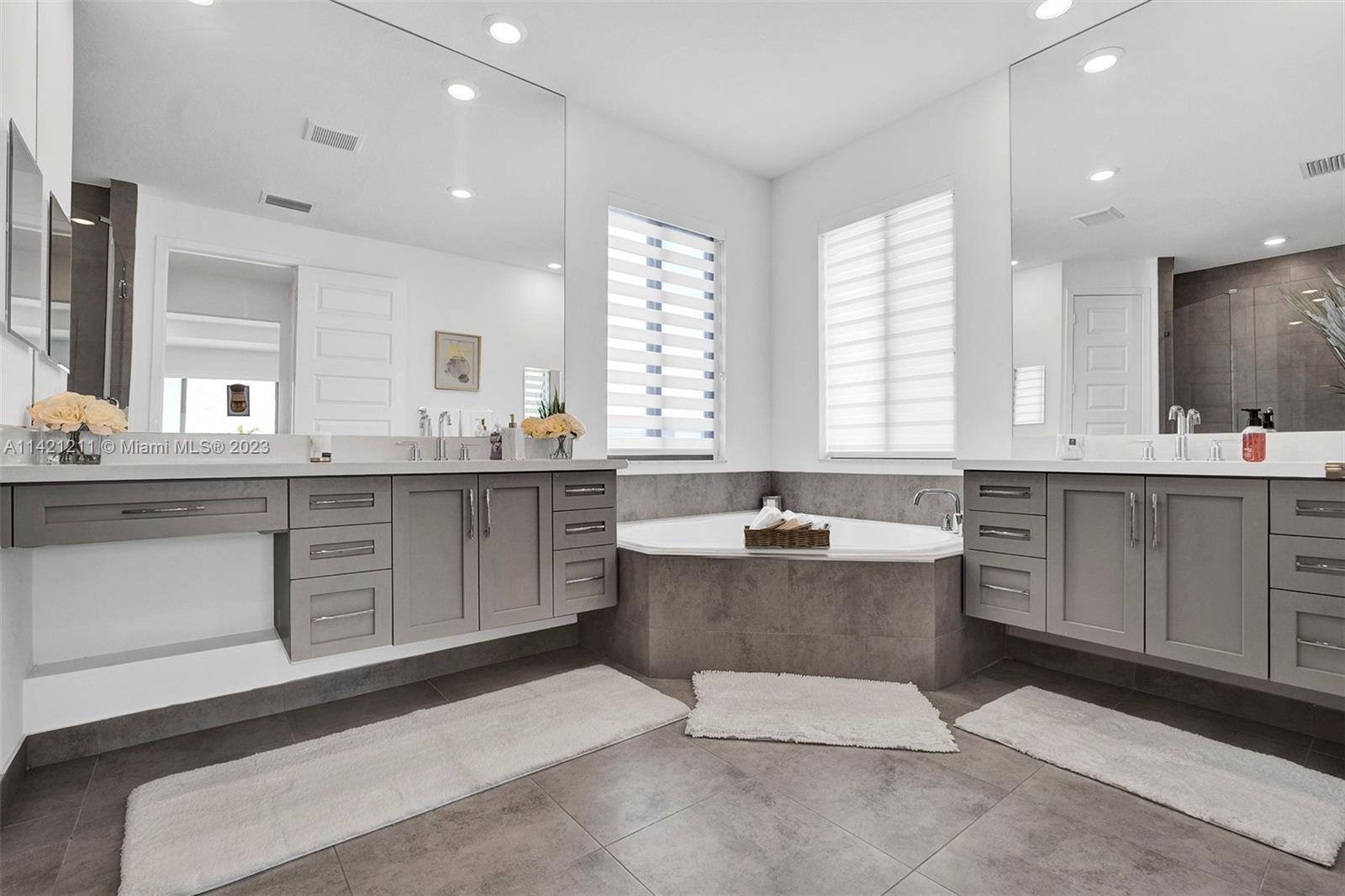 TRIPLE H RANCH PLAT - Residential