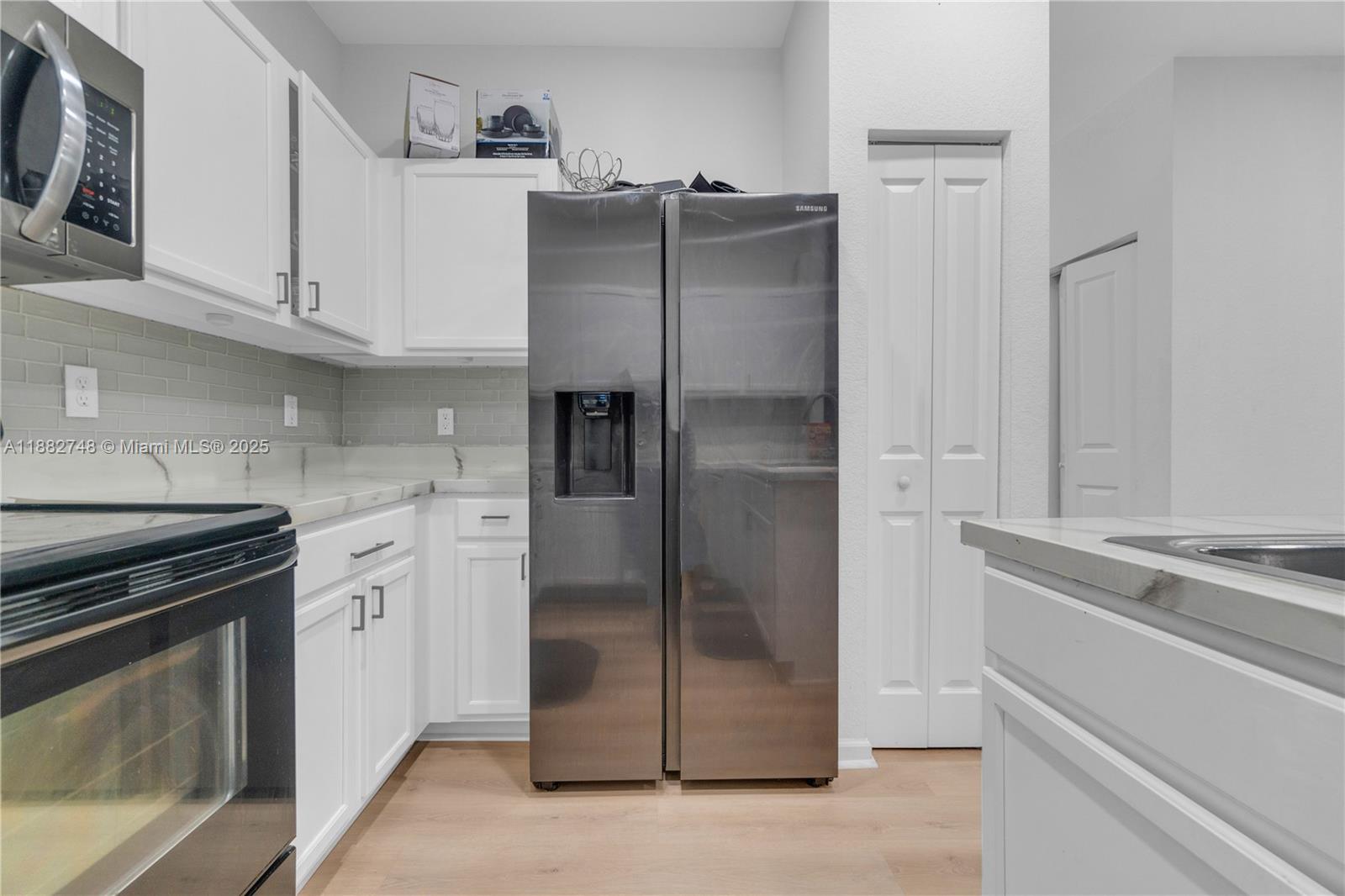 EDC ASSOCIATES PLAT - Residential