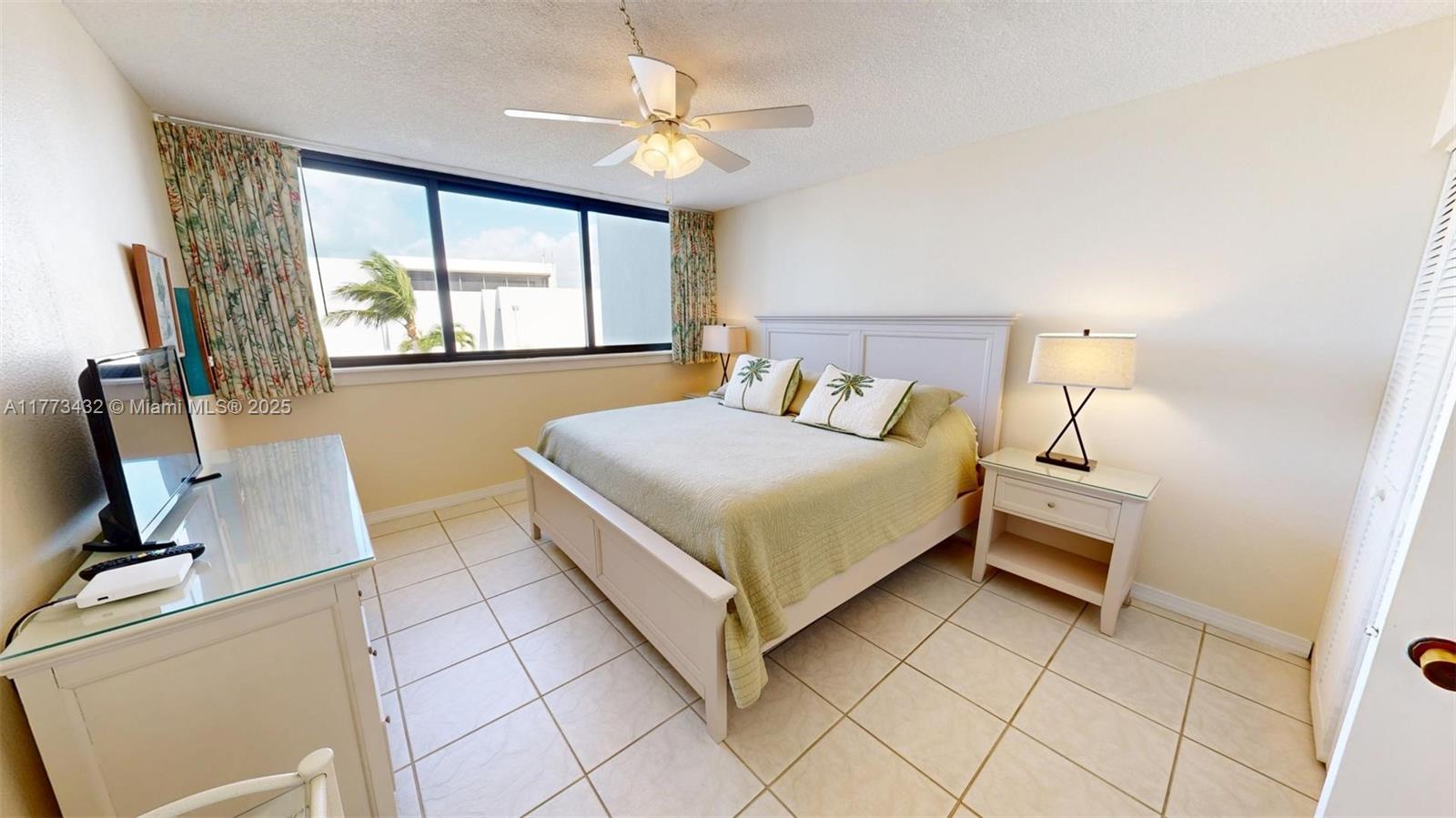 Moon Bay - Residential