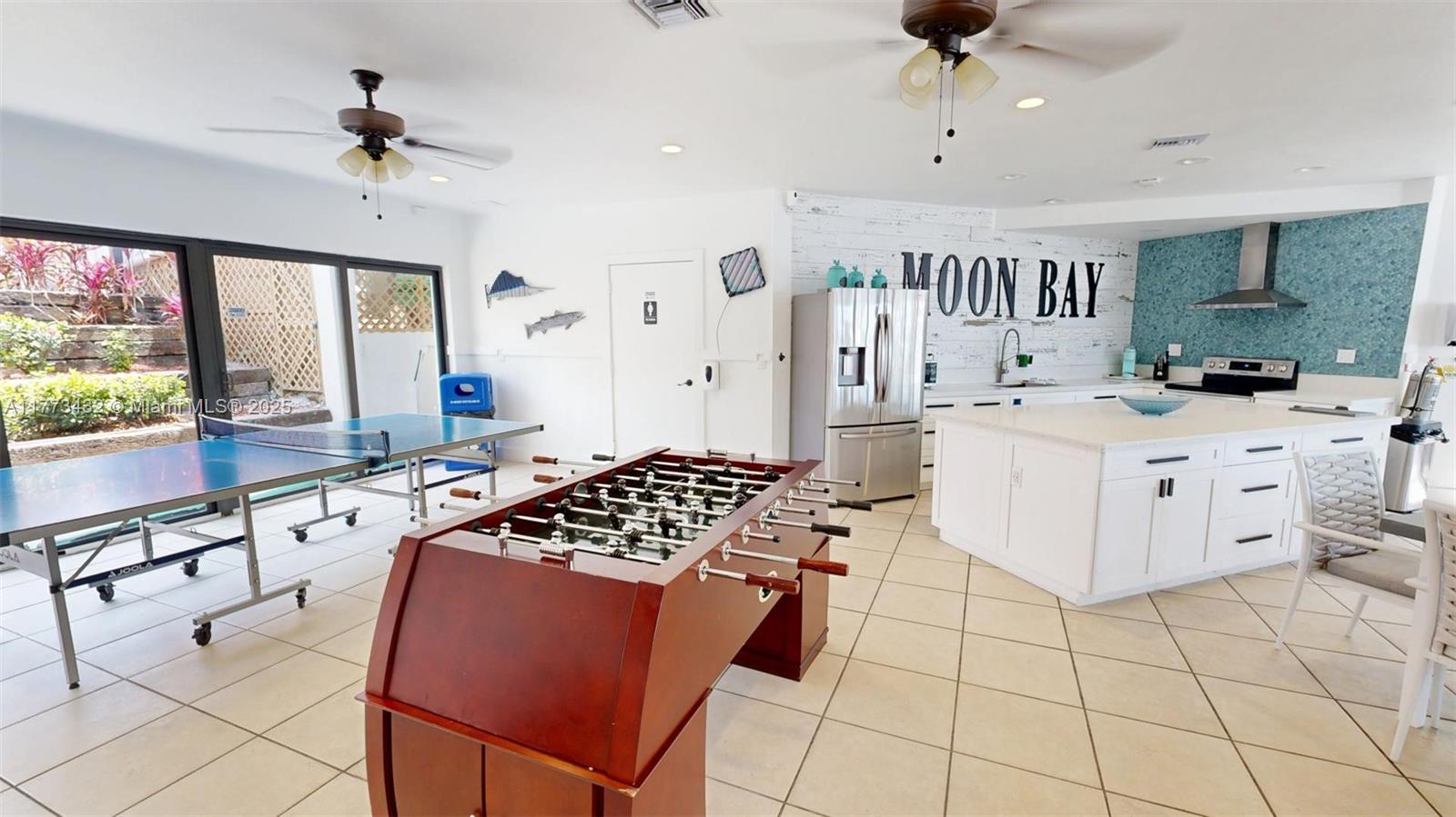 Moon Bay - Residential