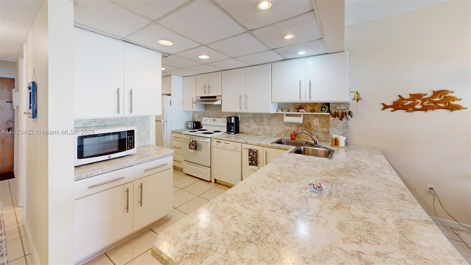 Moon Bay - Residential