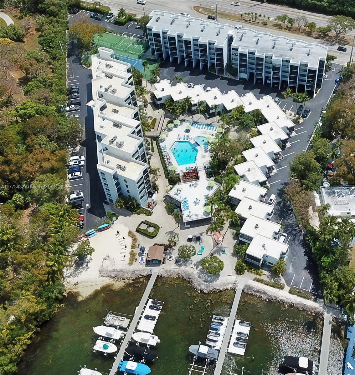 Moon Bay - Residential