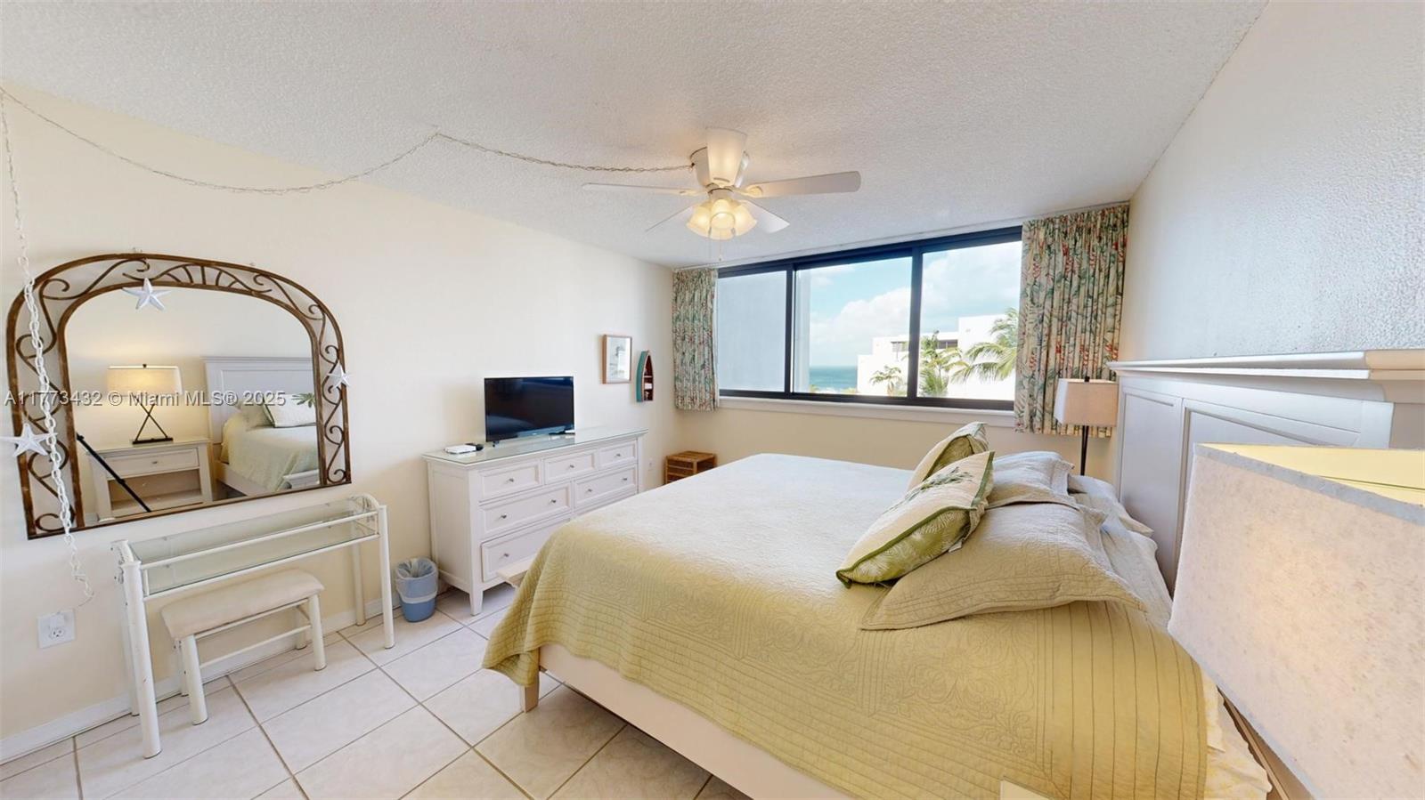 Moon Bay - Residential