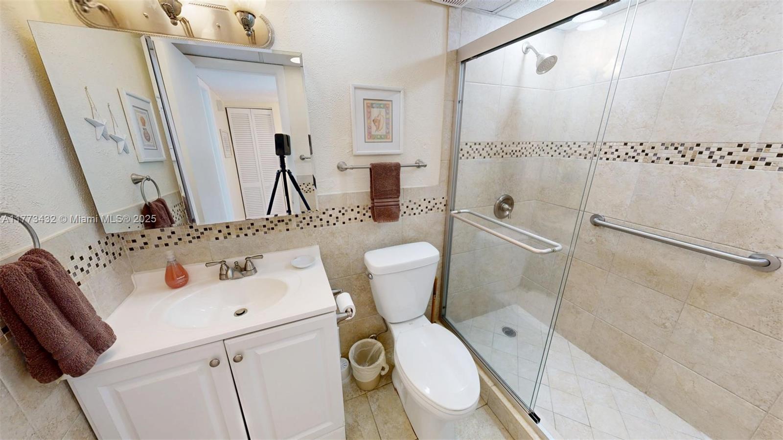 Moon Bay - Residential