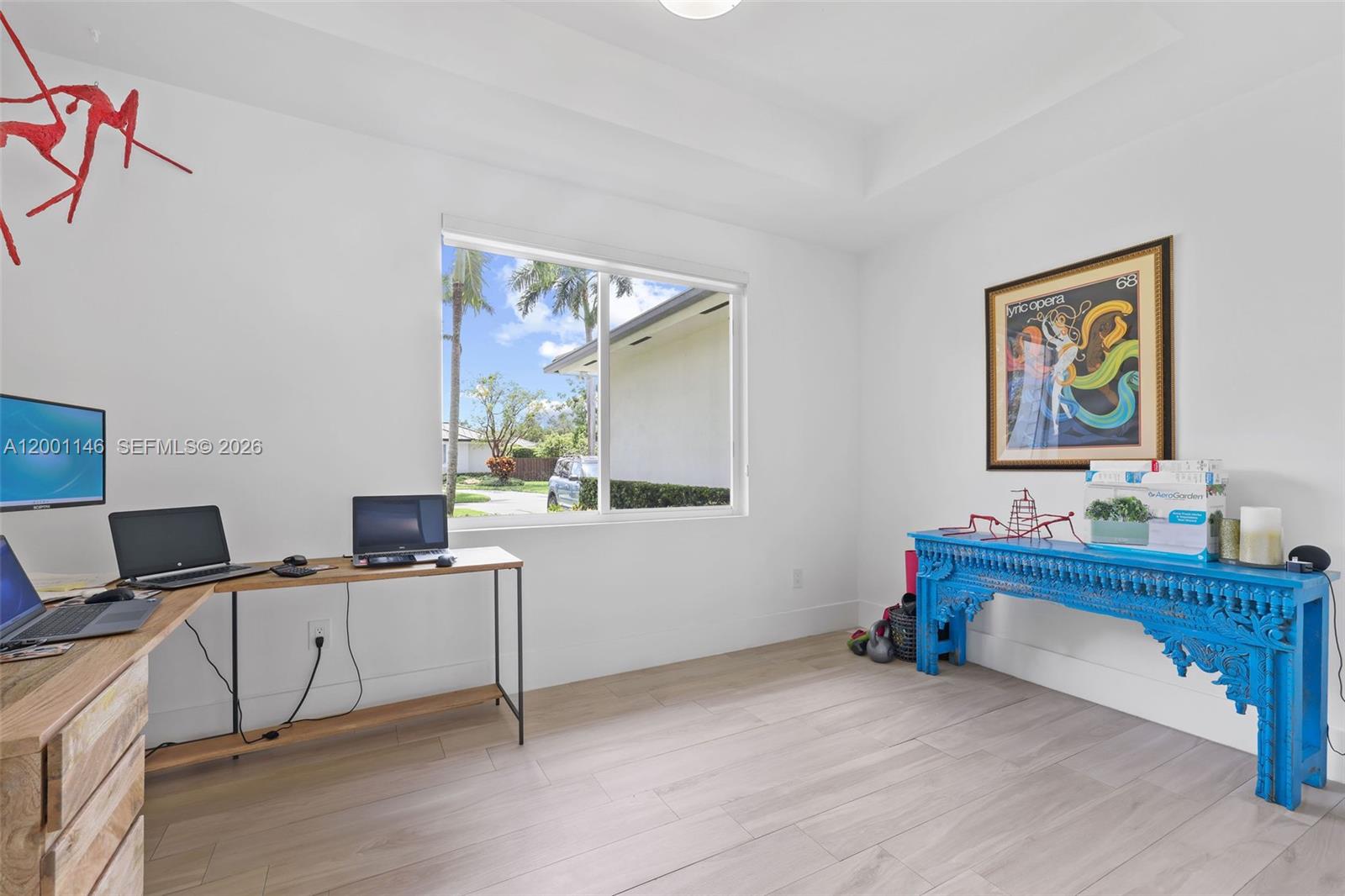 A WALK IN THE FALLS PARK - Residential Lease