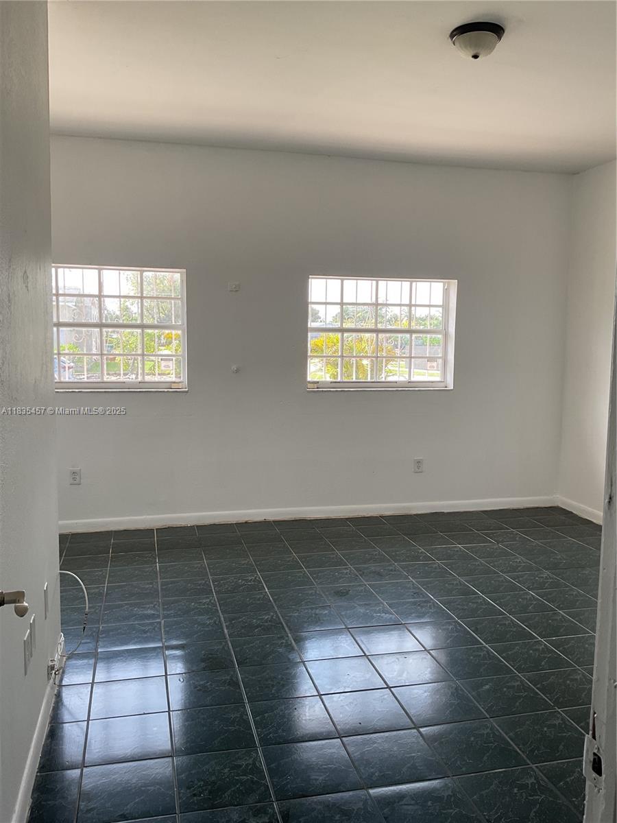 OLD CUTLER COVE - Residential