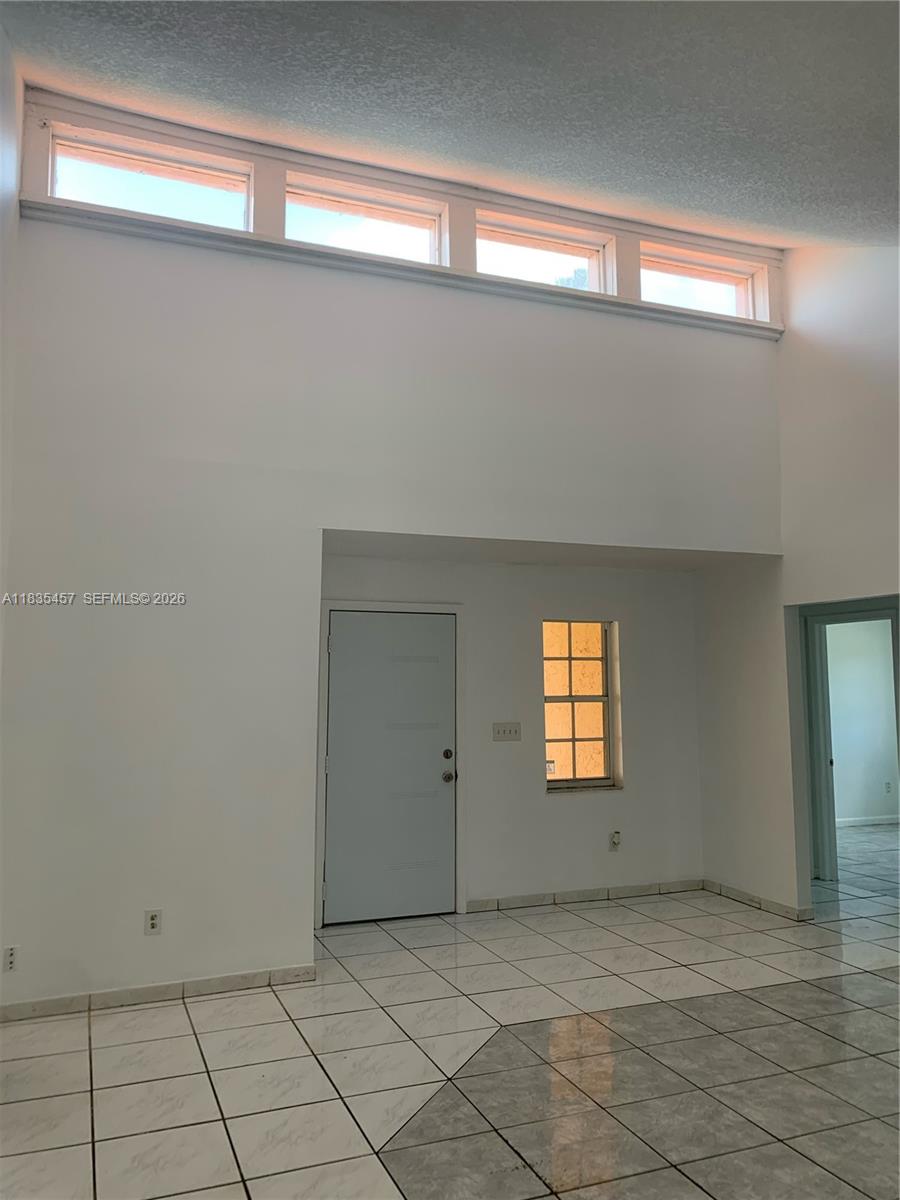 OLD CUTLER COVE - Residential