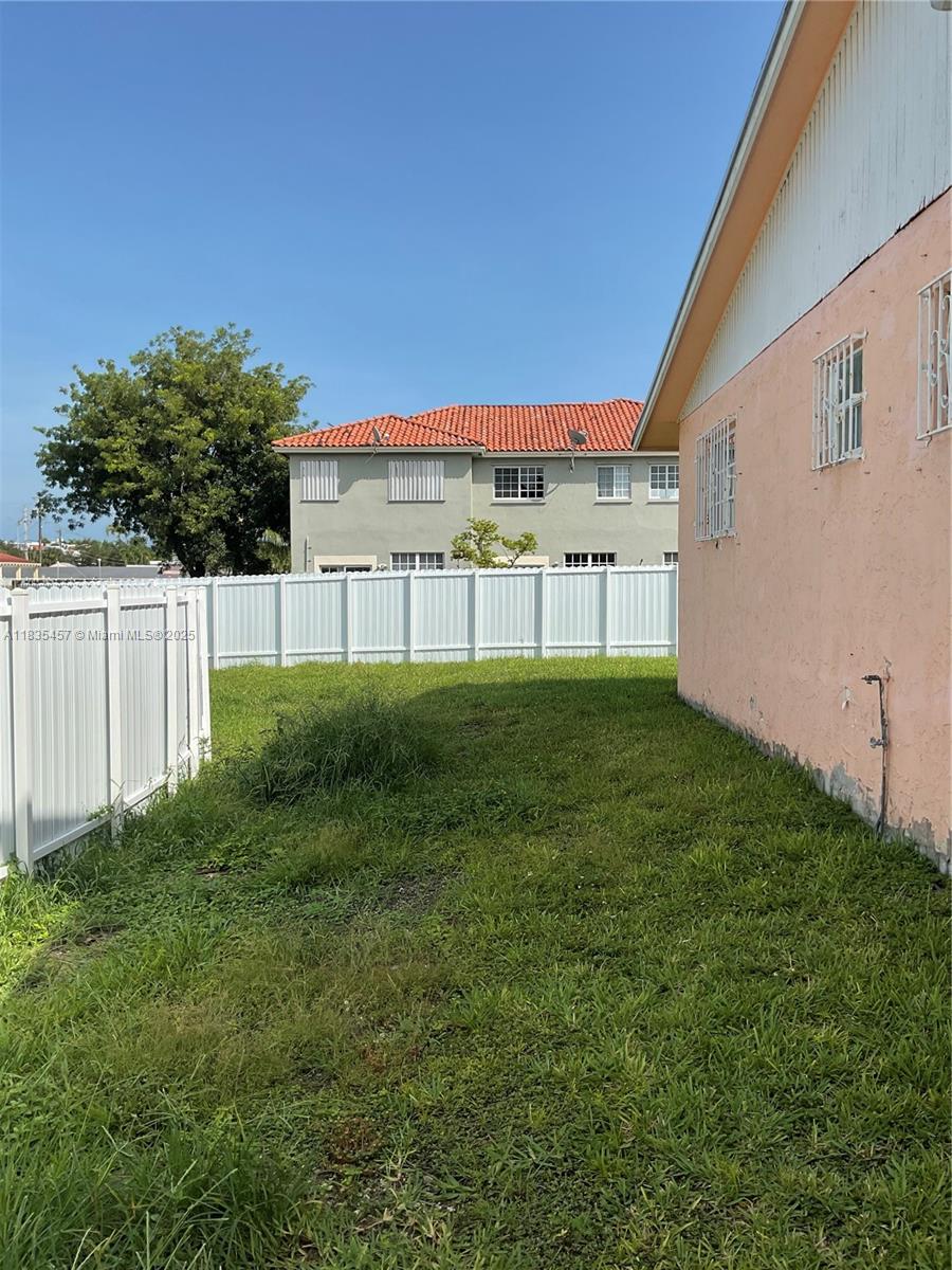 OLD CUTLER COVE - Residential