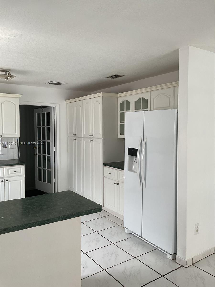 OLD CUTLER COVE - Residential