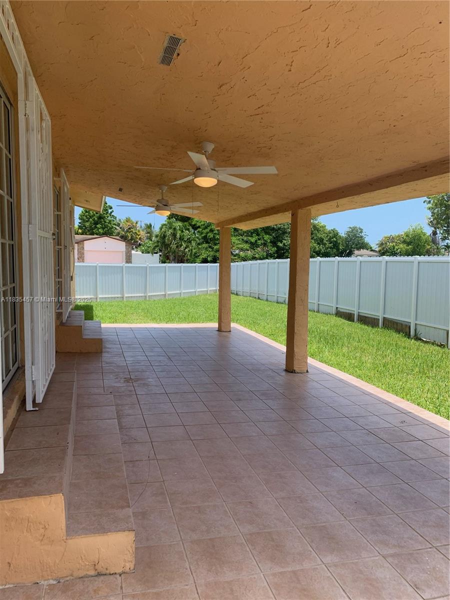 OLD CUTLER COVE - Residential